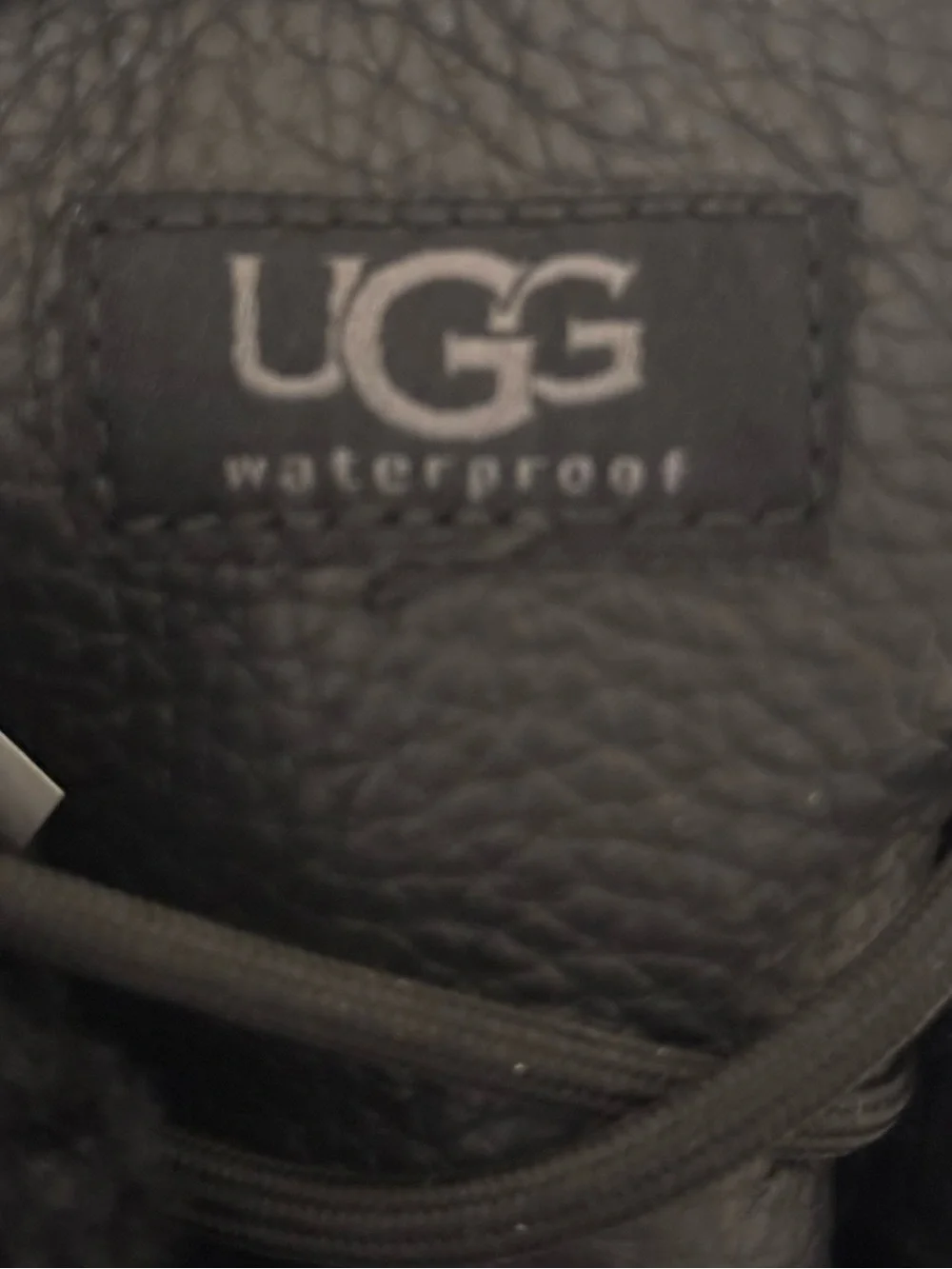 New UGG Adirondack shearling leather black boot
